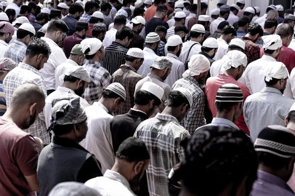 জামাতে নামাজ আদায়
