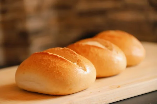 পাউরুটিতে ক্যান্সার ২ টি মারাত্মক রাসায়নিক